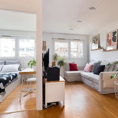 Apartment Lumineux Et Calme A 5min Du Metro 8 *